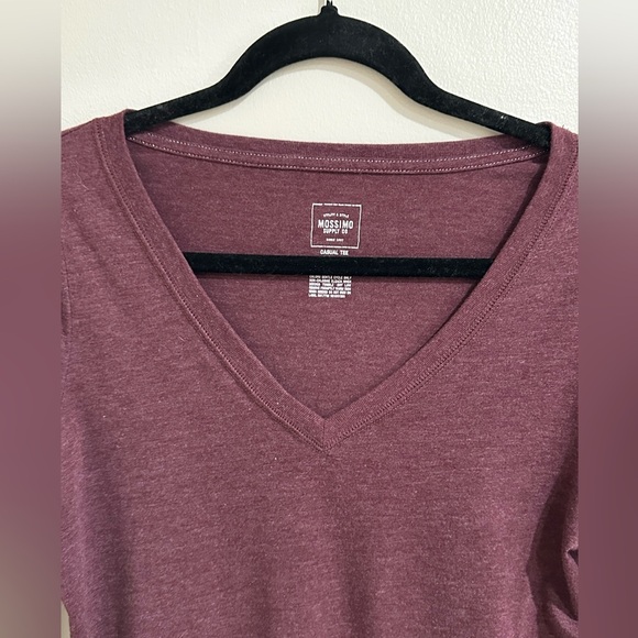 V-Neck Long Sleeve - Picture 2 of 4